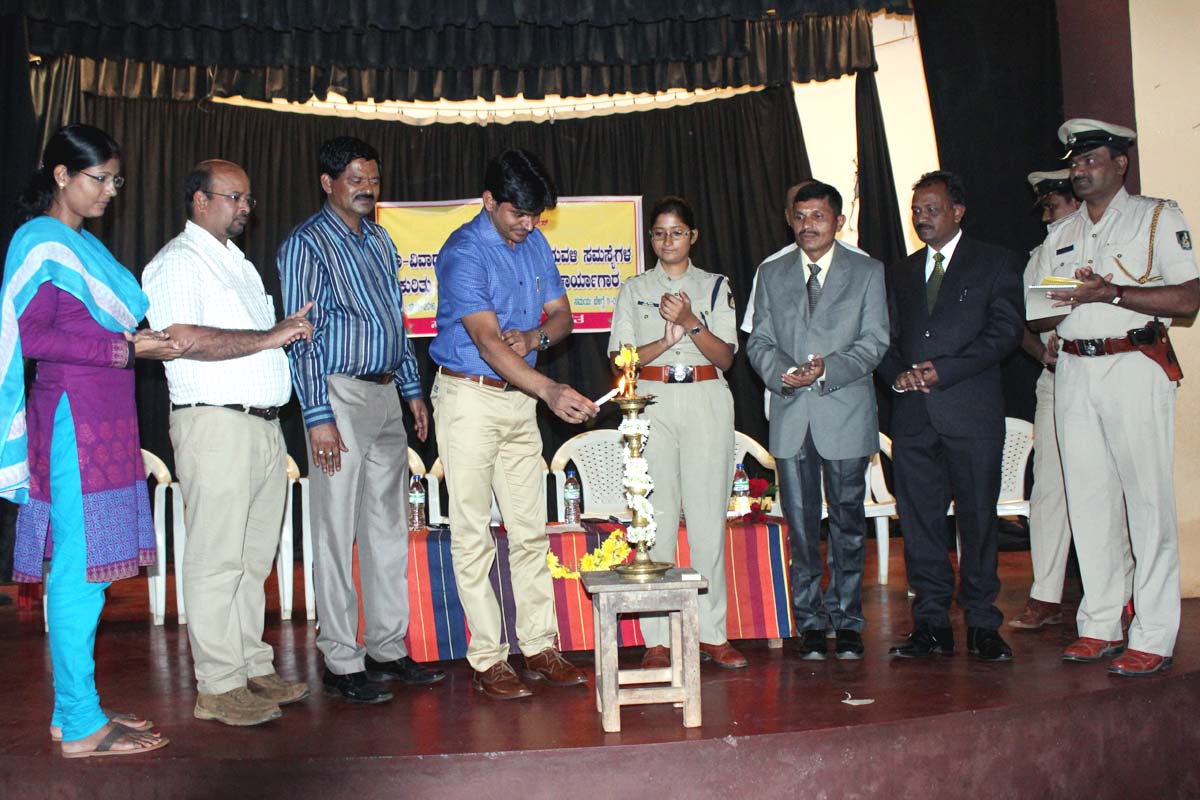 ಬ್ರಹ್ಮಾಂಡ  ರೂಪ ತಾಳುತ್ತಿರುವ ಭೂ ವಿವಾದ  : ಸತೀಶ್ ಕುಮಾರ್